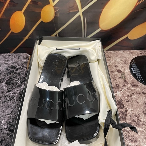 GUCCI 60mm Slide Sandal Black Rubber - Picture 9 of 10